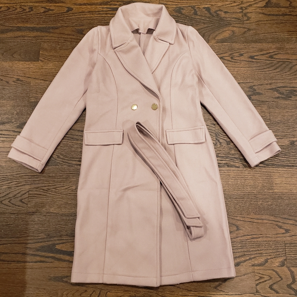 Belted double button coat size medium - Picture 6 of 6